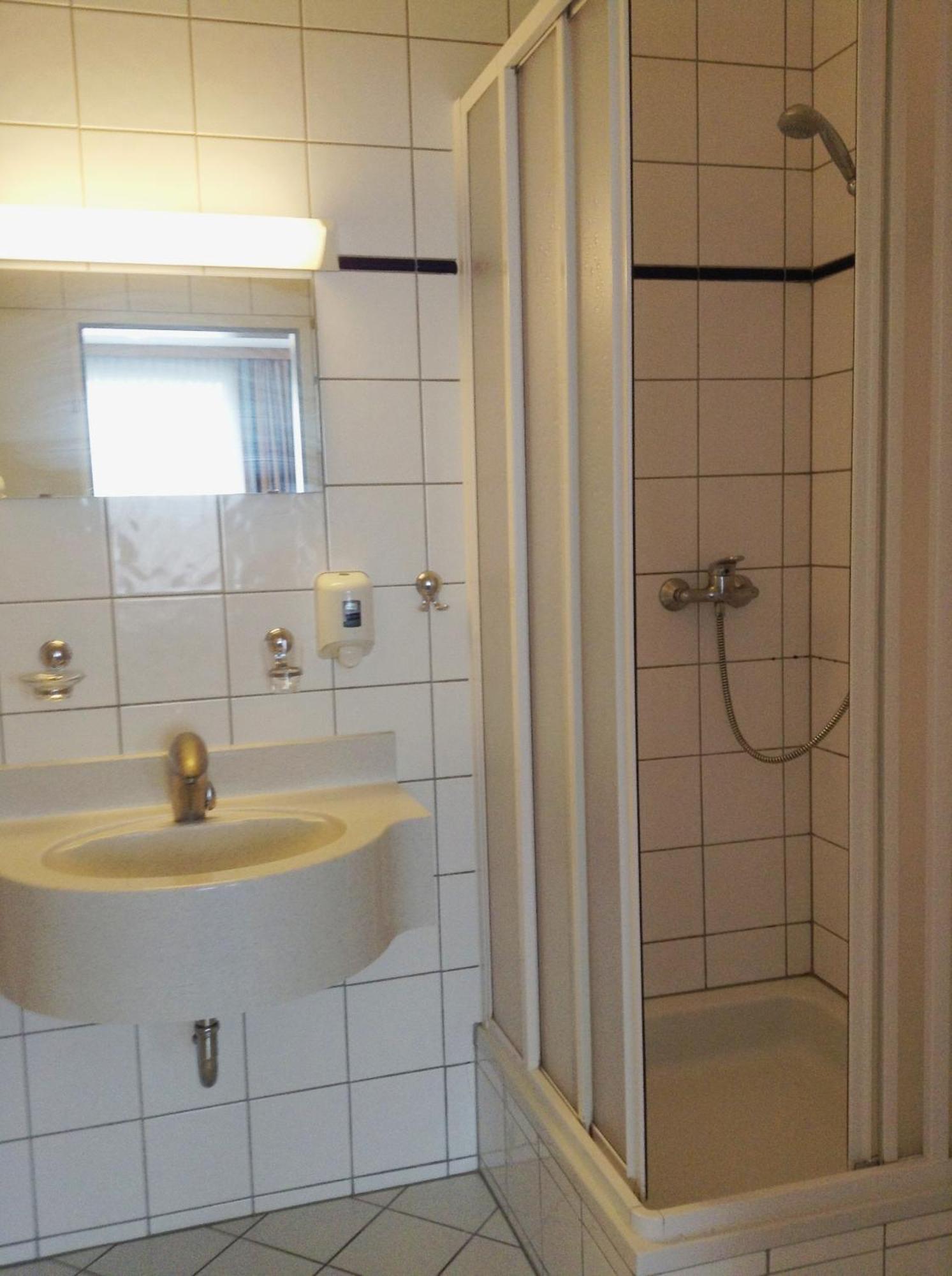 Thalinger Hof Hotel Kronstorf ภายนอก รูปภาพ