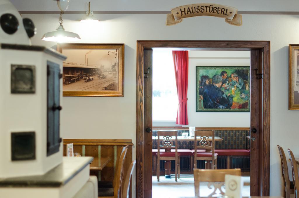 Thalinger Hof Hotel Kronstorf ภายนอก รูปภาพ