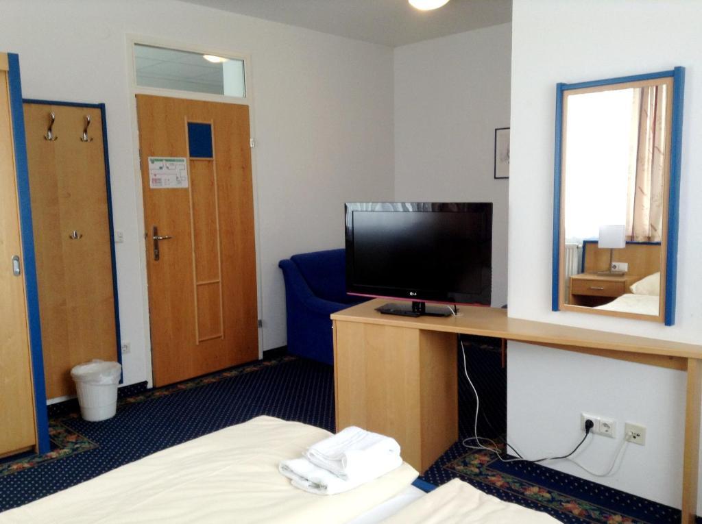 Thalinger Hof Hotel Kronstorf ห้อง รูปภาพ